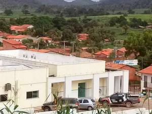 f_rum_de_lago_da_pedra_ma_00