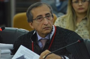 O-desembargador-Raimundo-Barros-foi-o-relator-do-processo-2-310x205