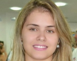 beijim-no-ombro-prefeita-de-bom-jardim-acaba-de-ser-presa-em-santa-ines562x392_90011aicitonp19tj9cbsj16di1ms7q2ai1h11tu1